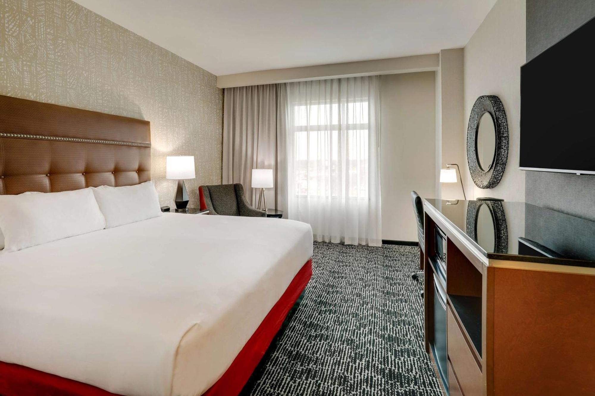 Drury Plaza Hotel Cincinnati フローレンス エクステリア 写真