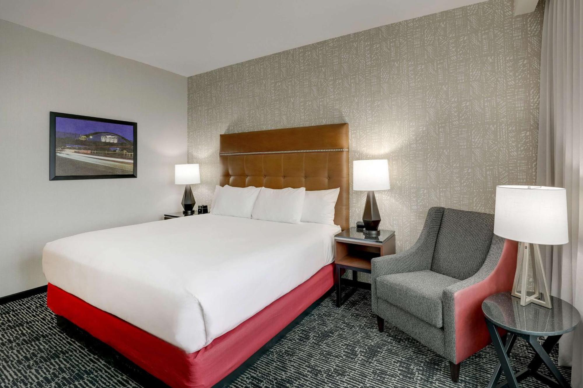 Drury Plaza Hotel Cincinnati フローレンス エクステリア 写真