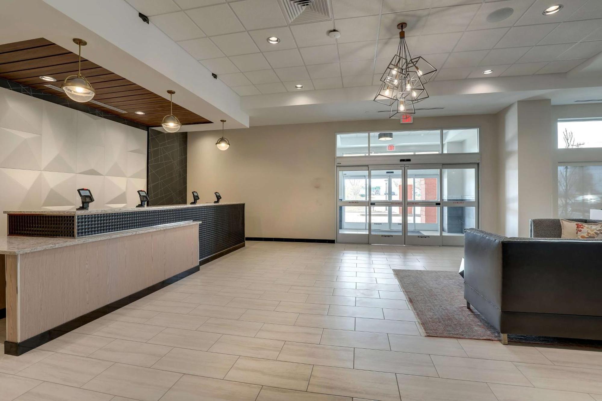 Drury Plaza Hotel Cincinnati フローレンス エクステリア 写真
